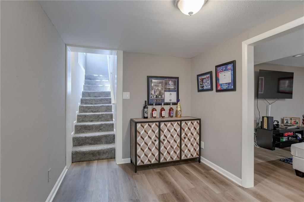 10607 W 57th Terrace — photo 24