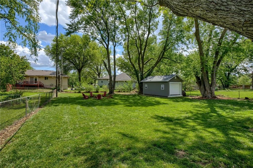 10607 W 57th Terrace — photo 34