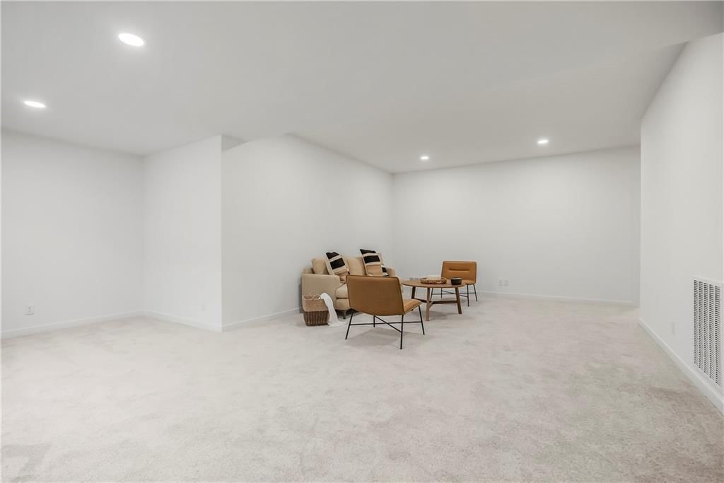 16553 S Stagecoach Street — photo 27