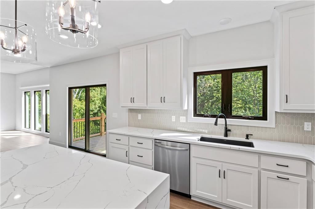 7015 NW Forest Lakes Drive — photo 12