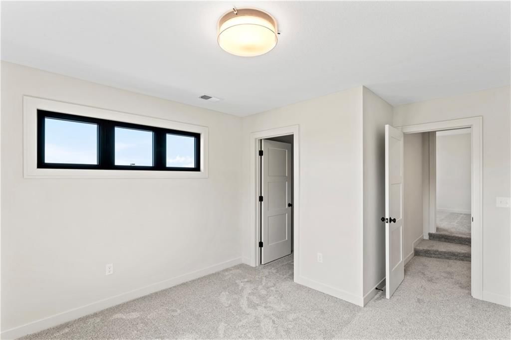 7015 NW Forest Lakes Drive — photo 36