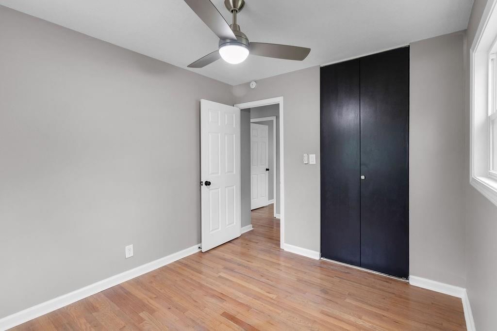 18514 E 8th Street — photo 21