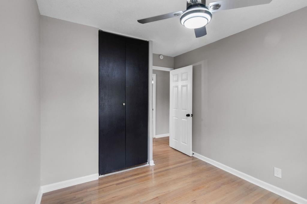18514 E 8th Street — photo 23