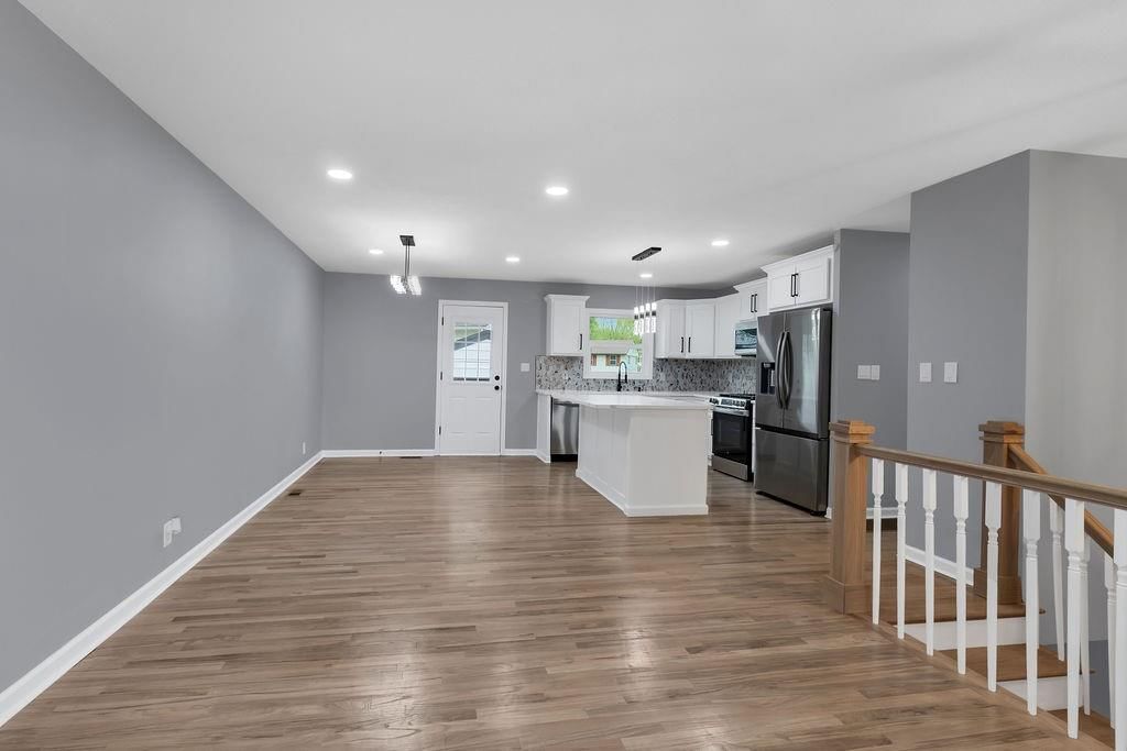 18514 E 8th Street — photo 29