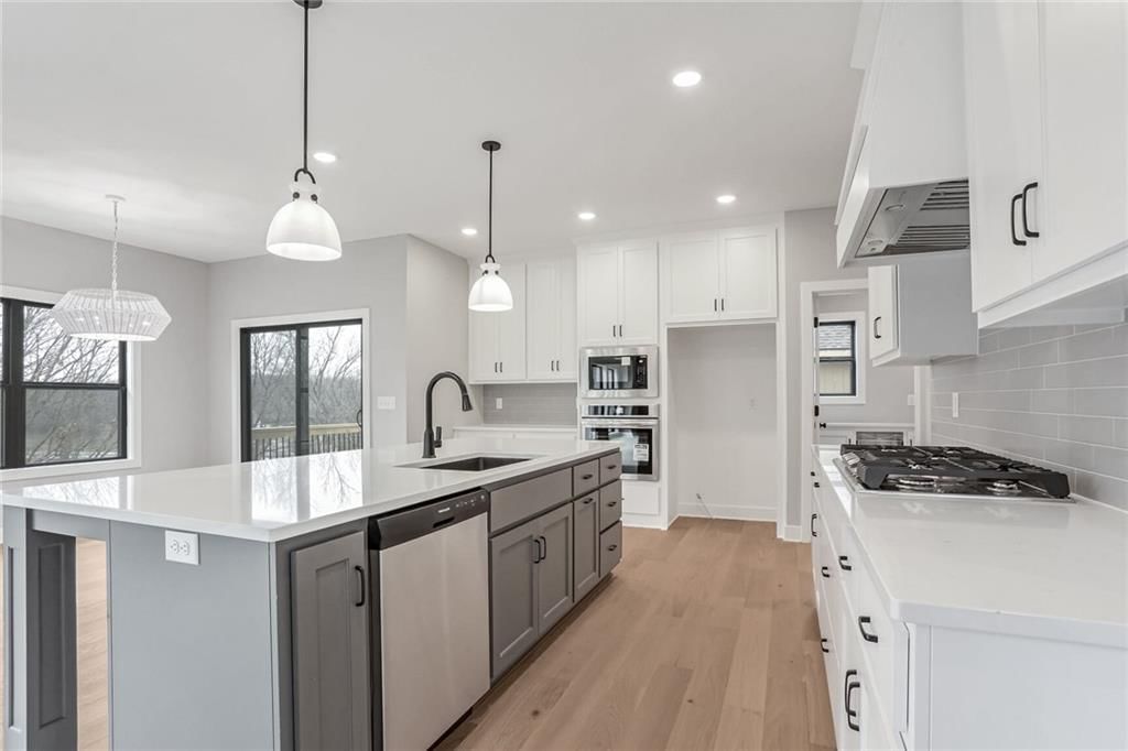 13655 NW 70th Street — photo 6