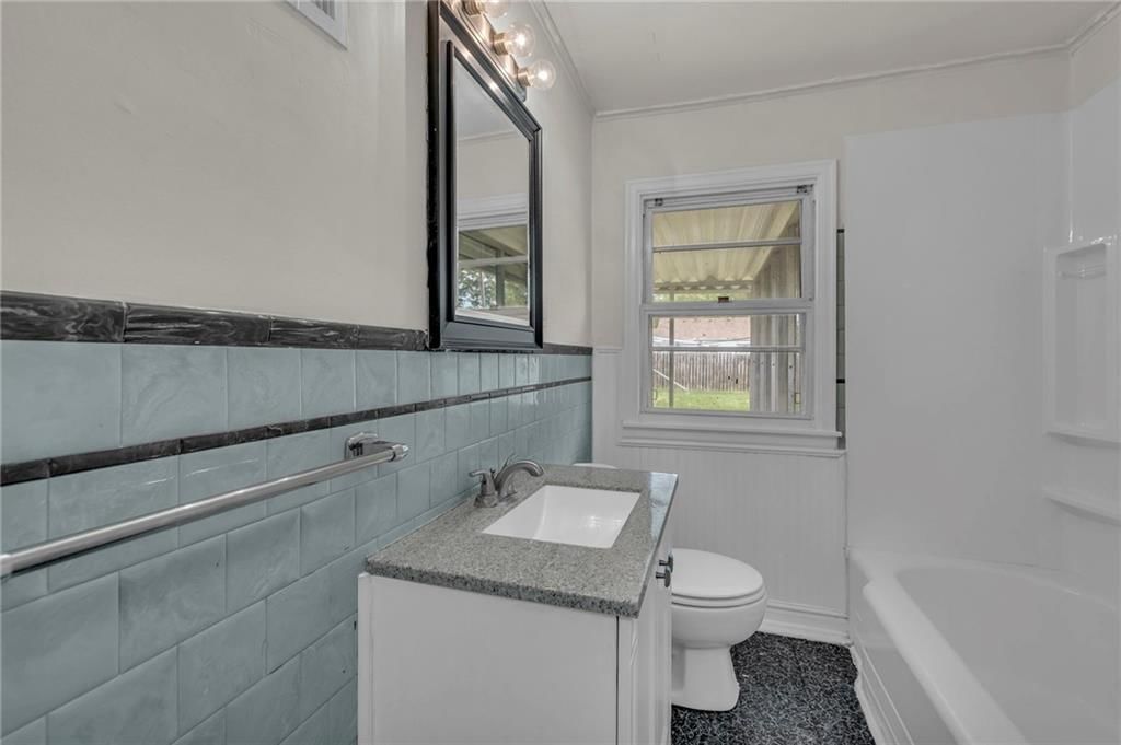 1444 E 21st Avenue — photo 14