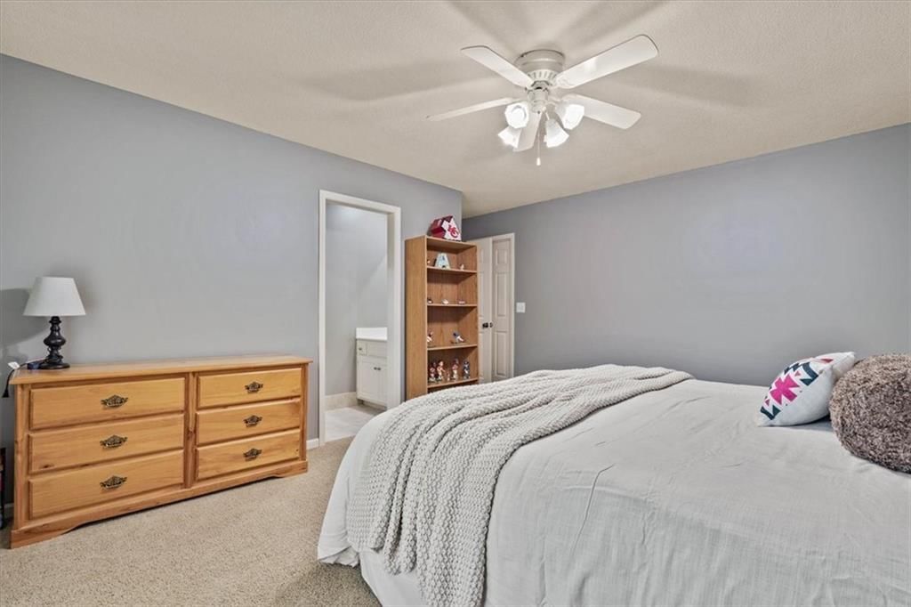 17617 Penrose Lane — photo 32