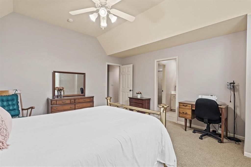 17617 Penrose Lane — photo 40
