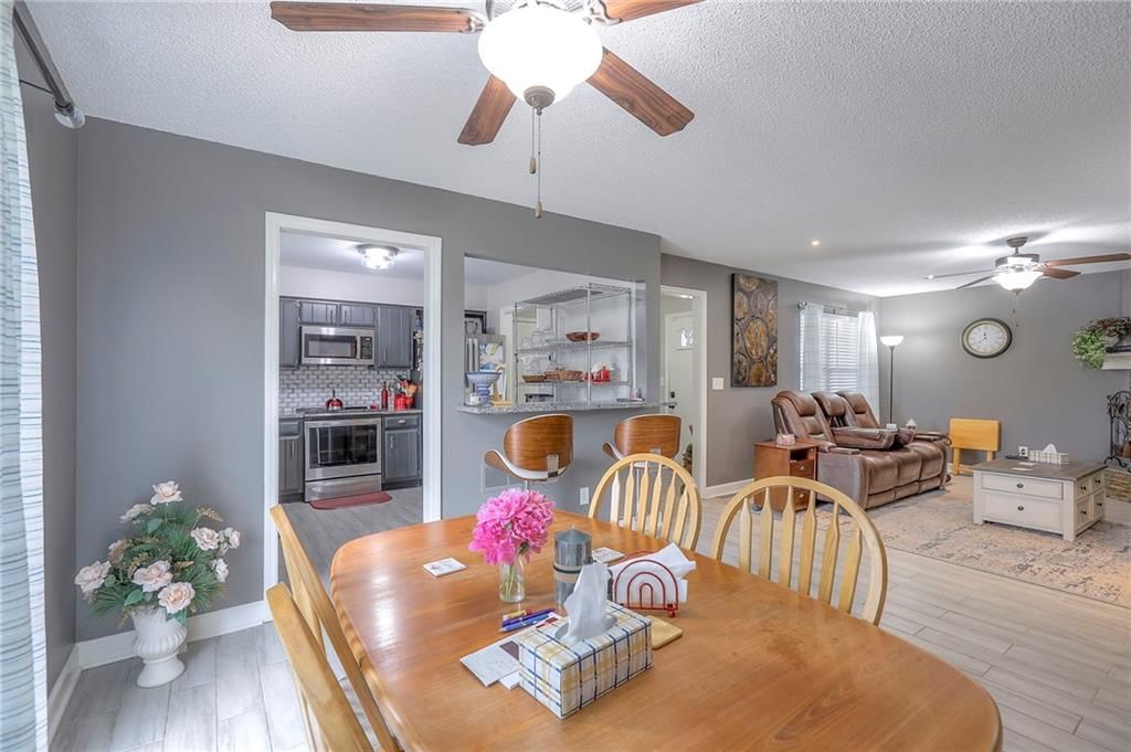 10240 Locust Street — photo 12