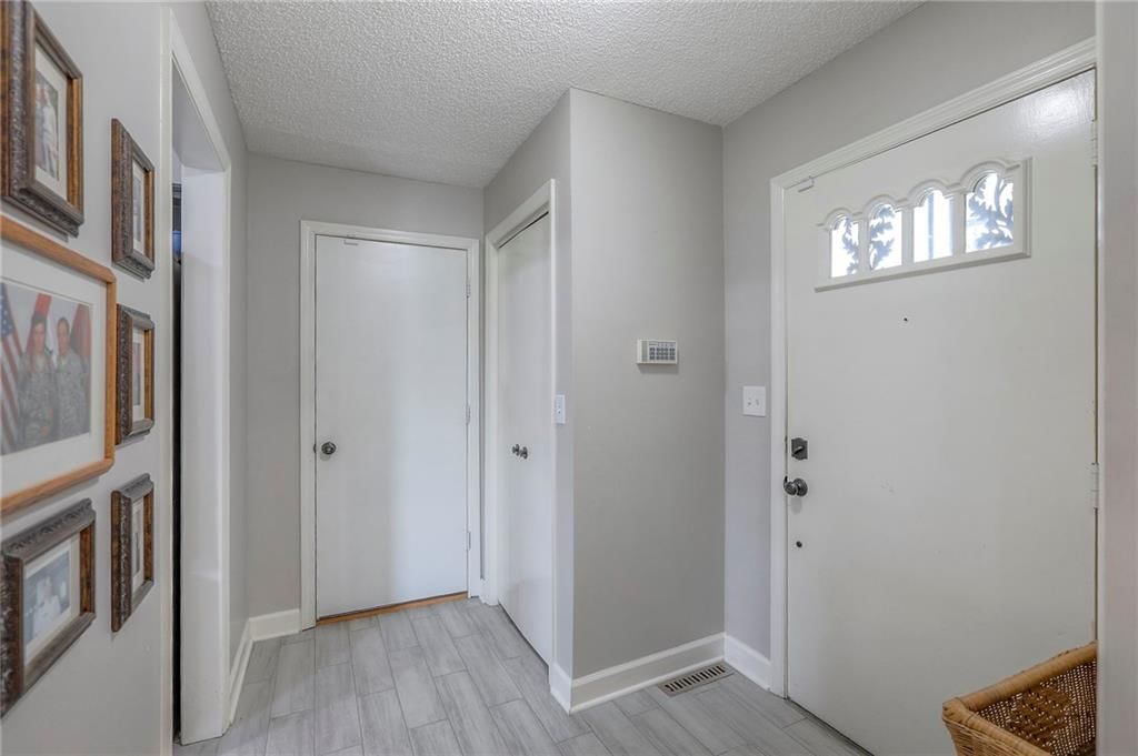 10240 Locust Street — photo 21