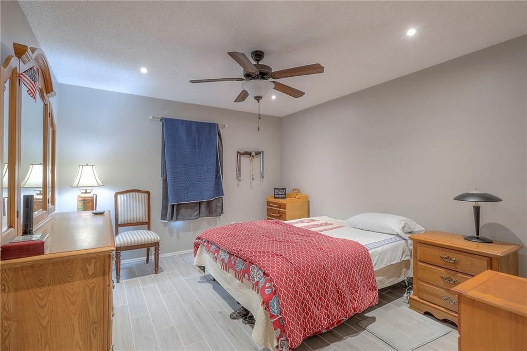 10240 Locust Street — photo 23