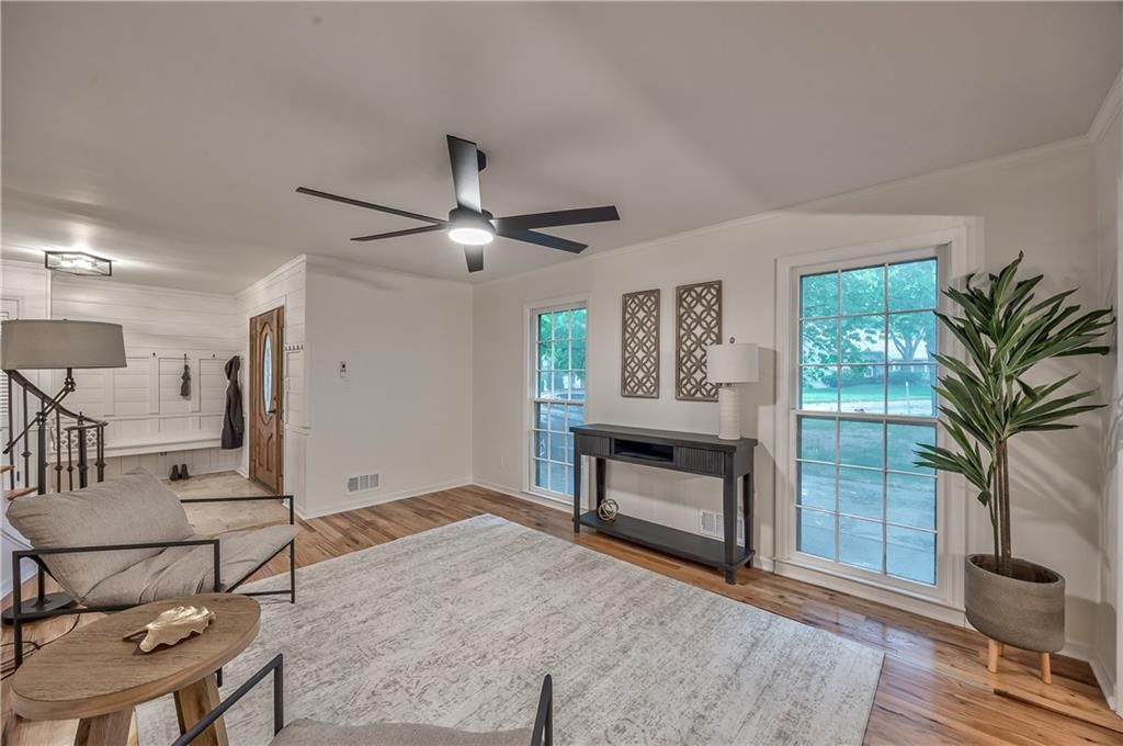9500 W 104th Street — photo 10