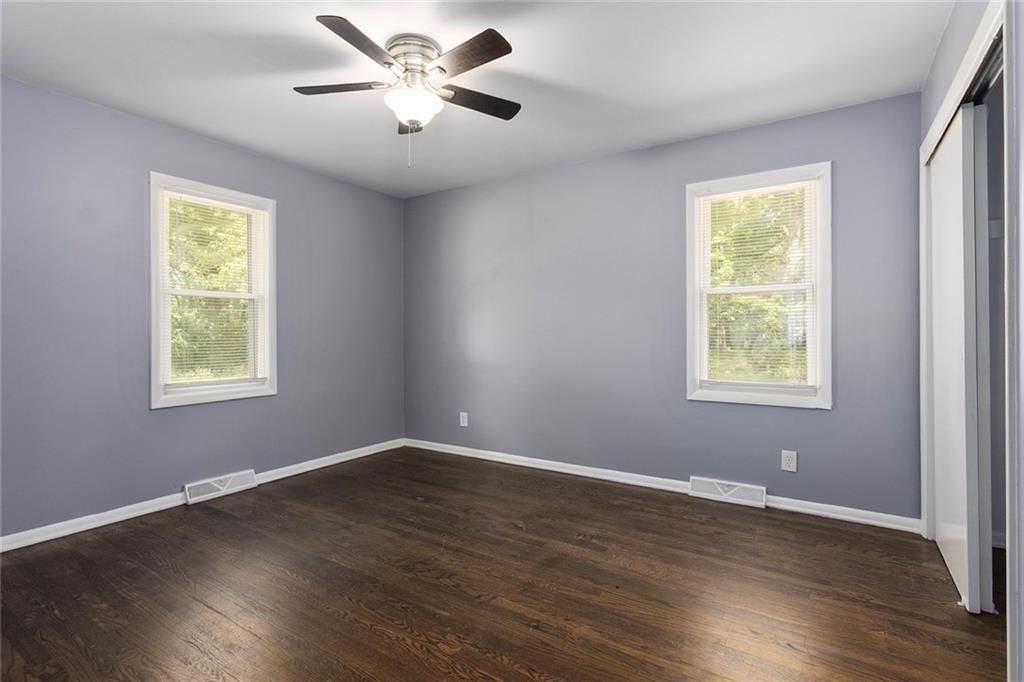11217 Herrick Avenue — photo 18