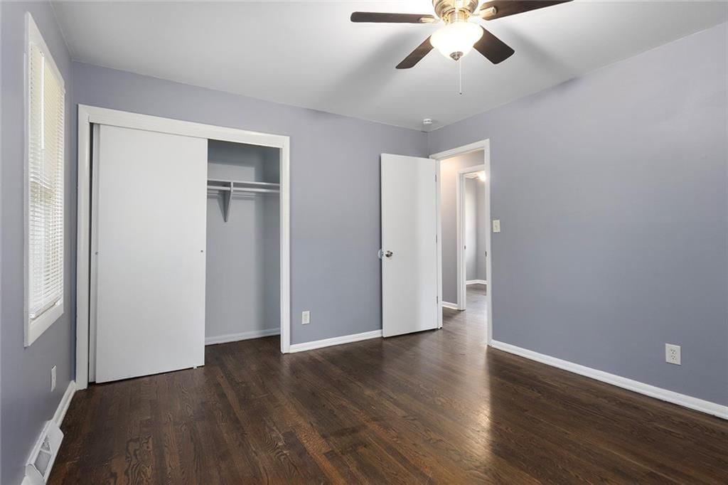 11217 Herrick Avenue — photo 19