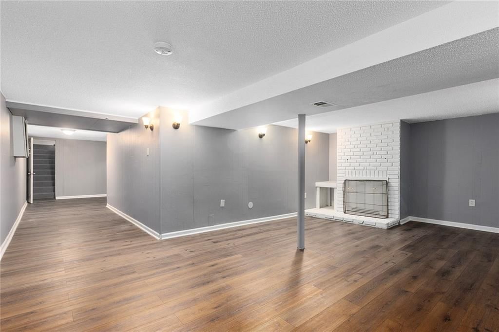11217 Herrick Avenue — photo 22