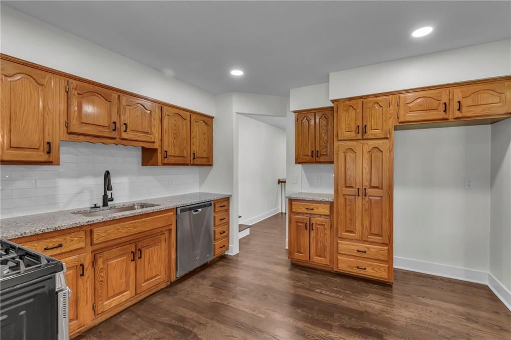 5820 N Colorado Avenue — photo 11