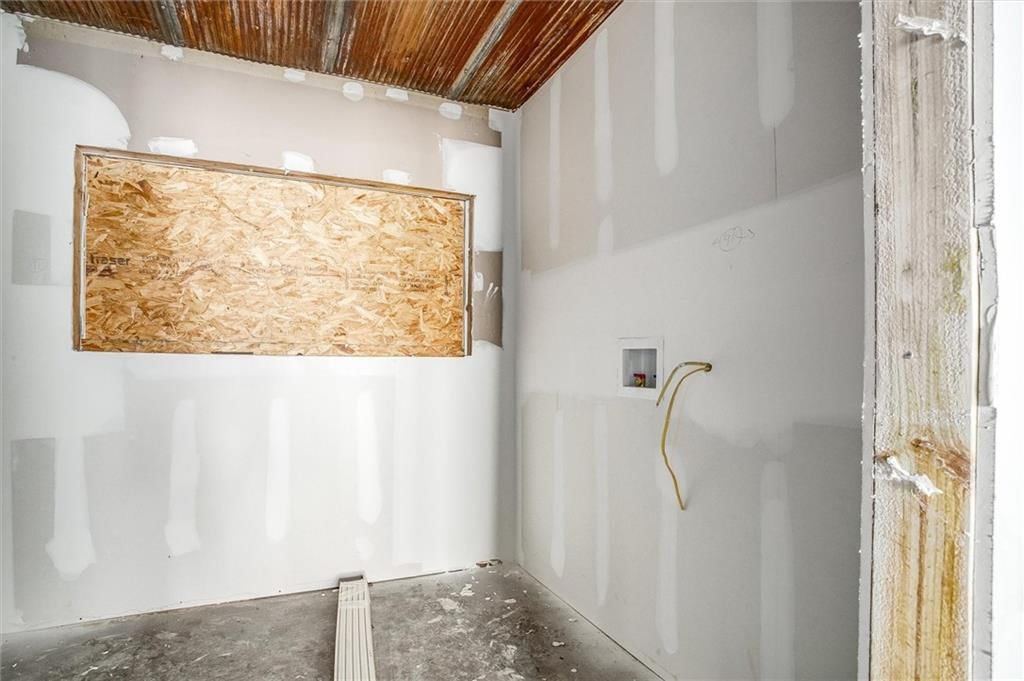 4904 Grandview Road — photo 6