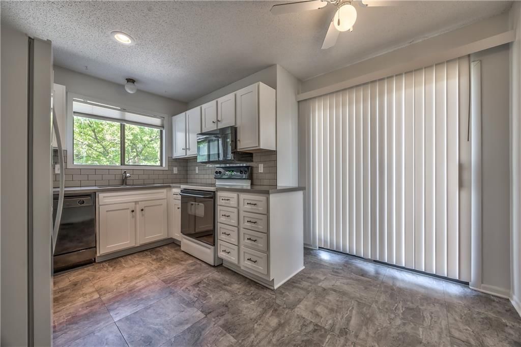 12580 W 108th Terrace — photo 7