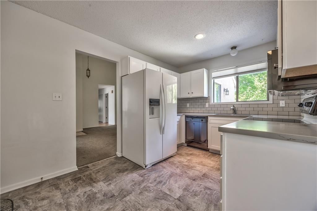 12580 W 108th Terrace — photo 8
