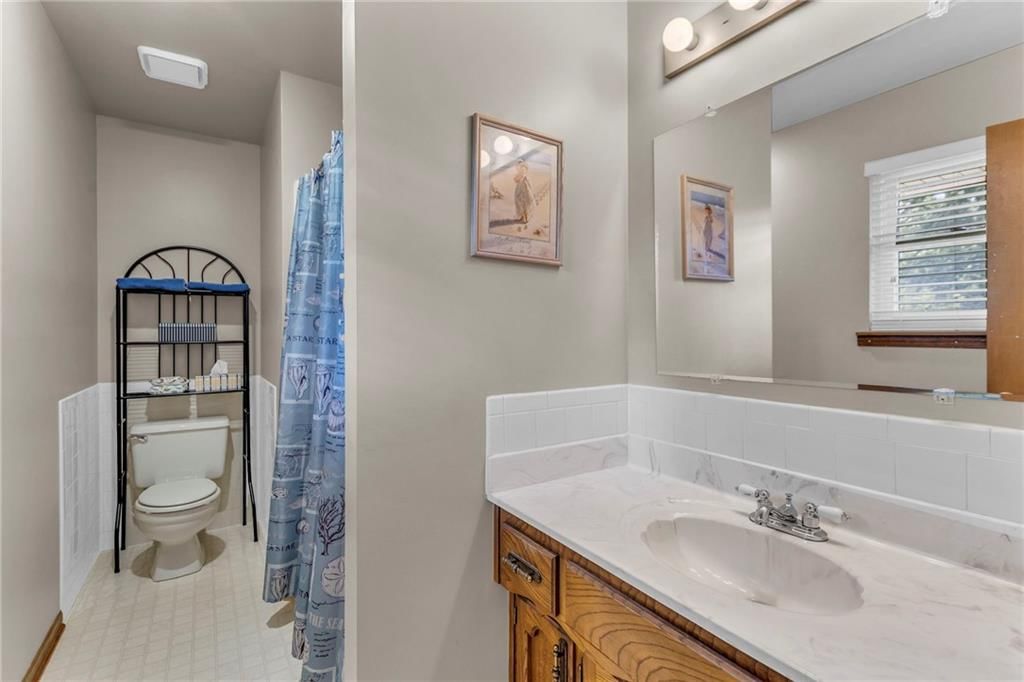 1905 NE Patterson Drive — photo 18