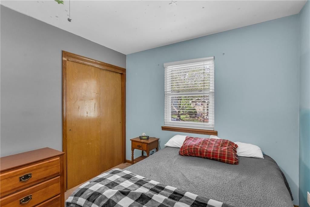 1905 NE Patterson Drive — photo 22