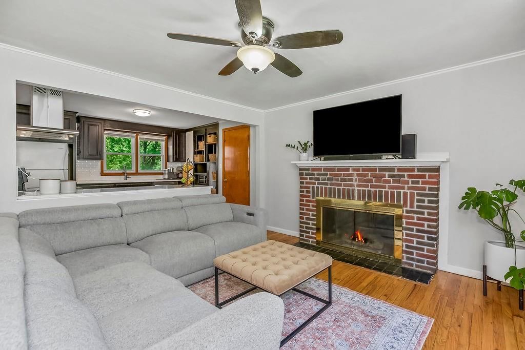 6138 Hadley Street — photo 5
