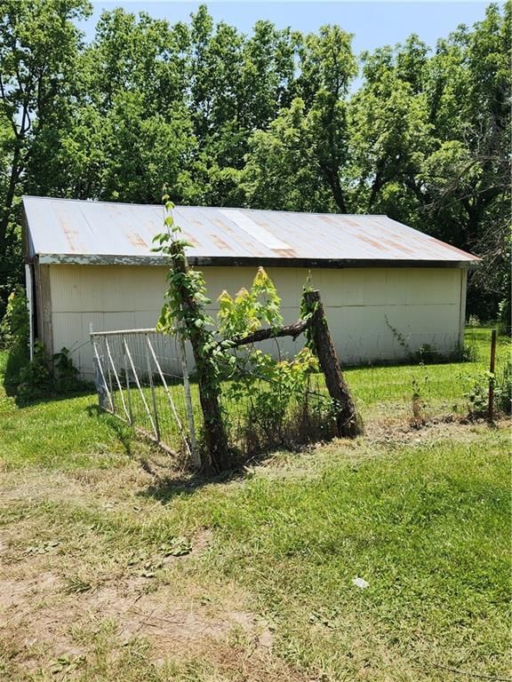 15921 Cantrell Road — photo 9