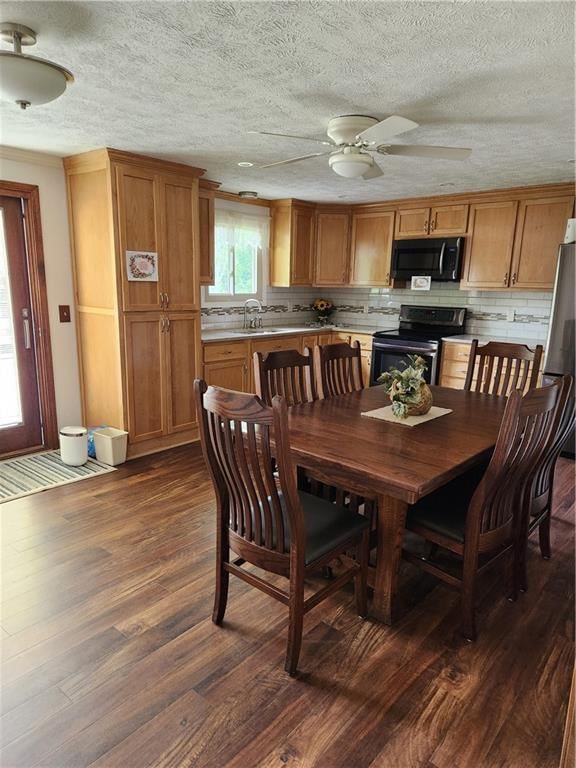 15921 Cantrell Road — photo 21