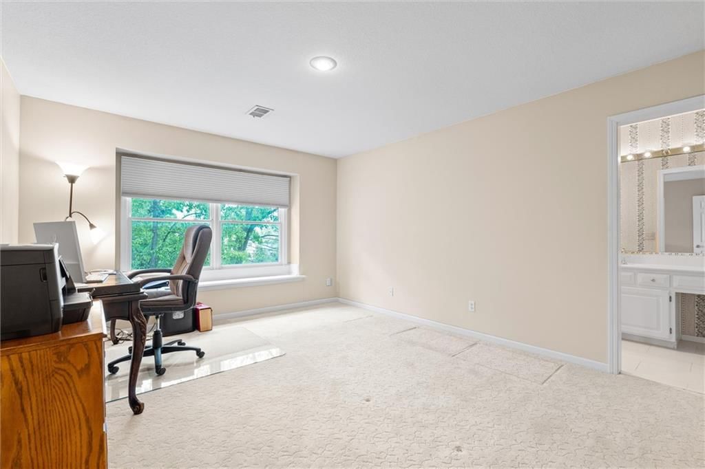5704 W 128 Terrace W — photo 12
