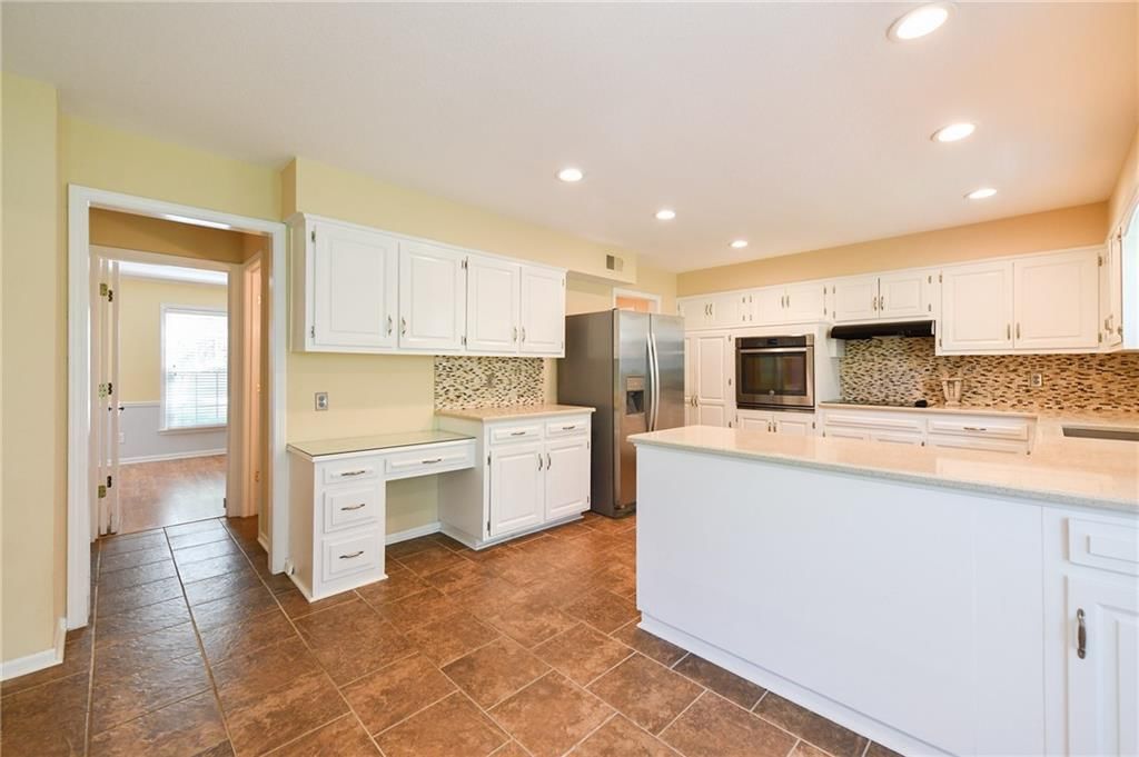12012 Ensley Lane — photo 11