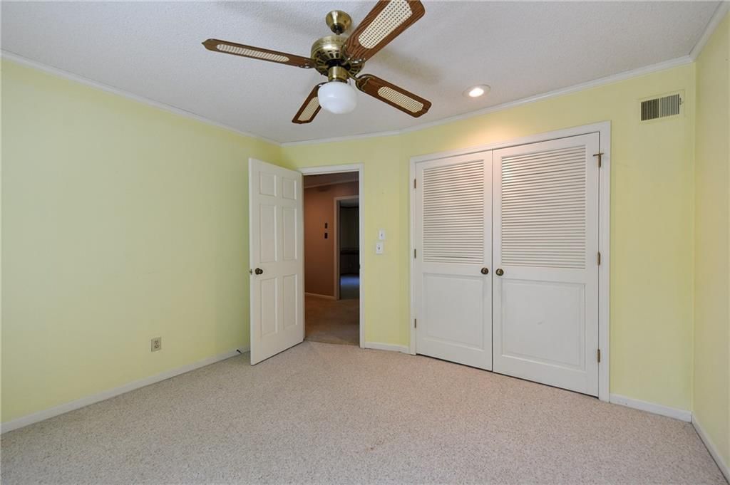12012 Ensley Lane — photo 30