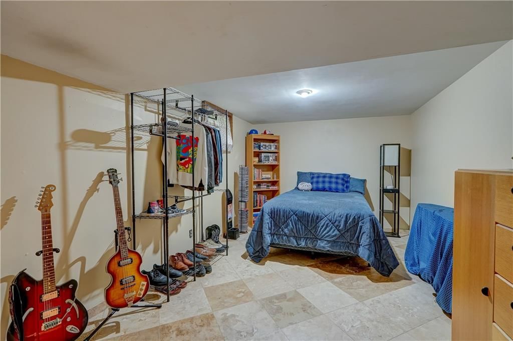Photo 39 of 54 - 455 N Winnebago Drive