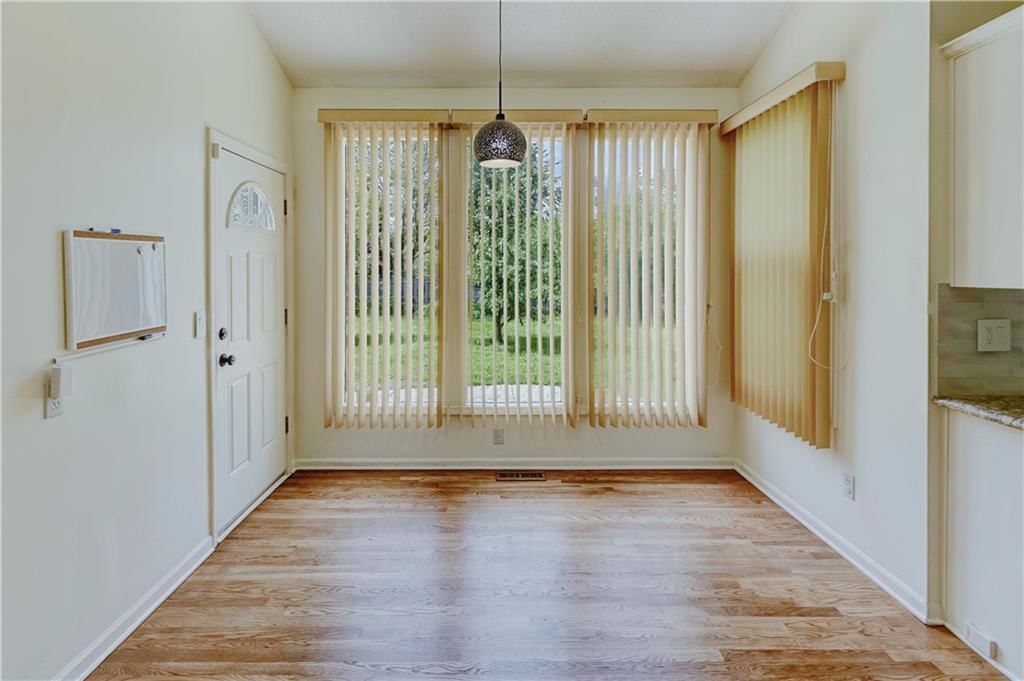 11512 SUMMIT Street — photo 16