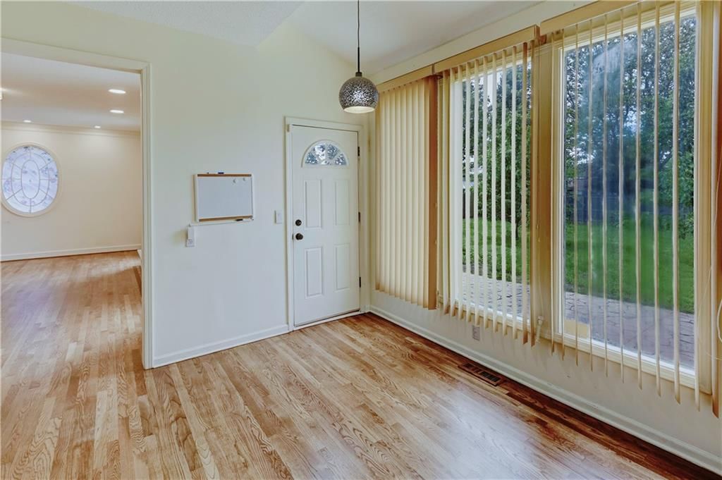 11512 SUMMIT Street — photo 17