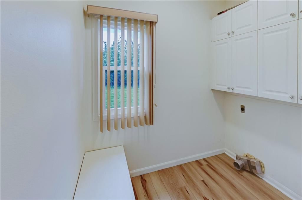 11512 SUMMIT Street — photo 18