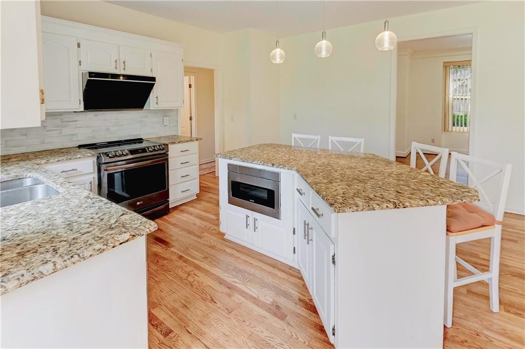 11512 SUMMIT Street — photo 28