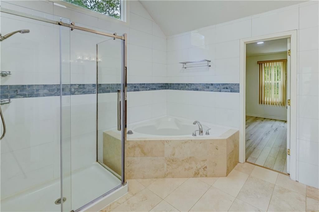 11512 SUMMIT Street — photo 35