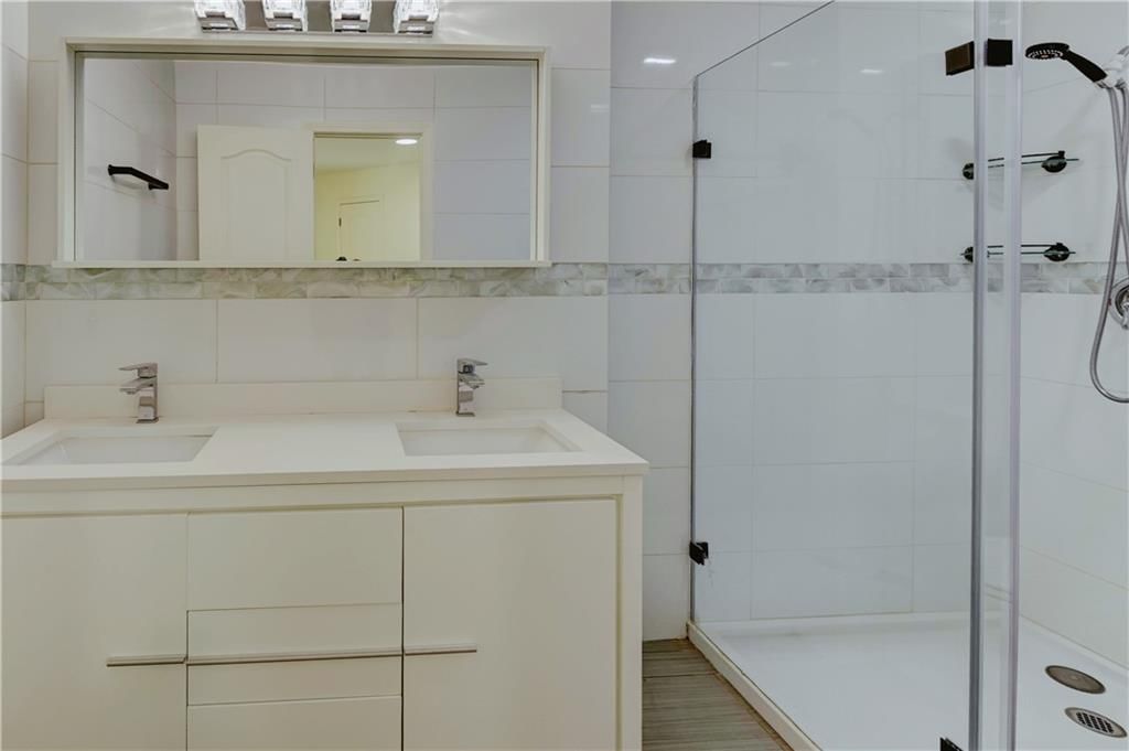 11512 SUMMIT Street — photo 46