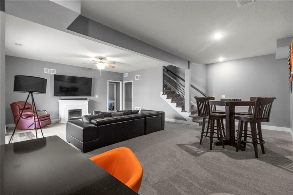 12477 Meadow Lane — photo 32