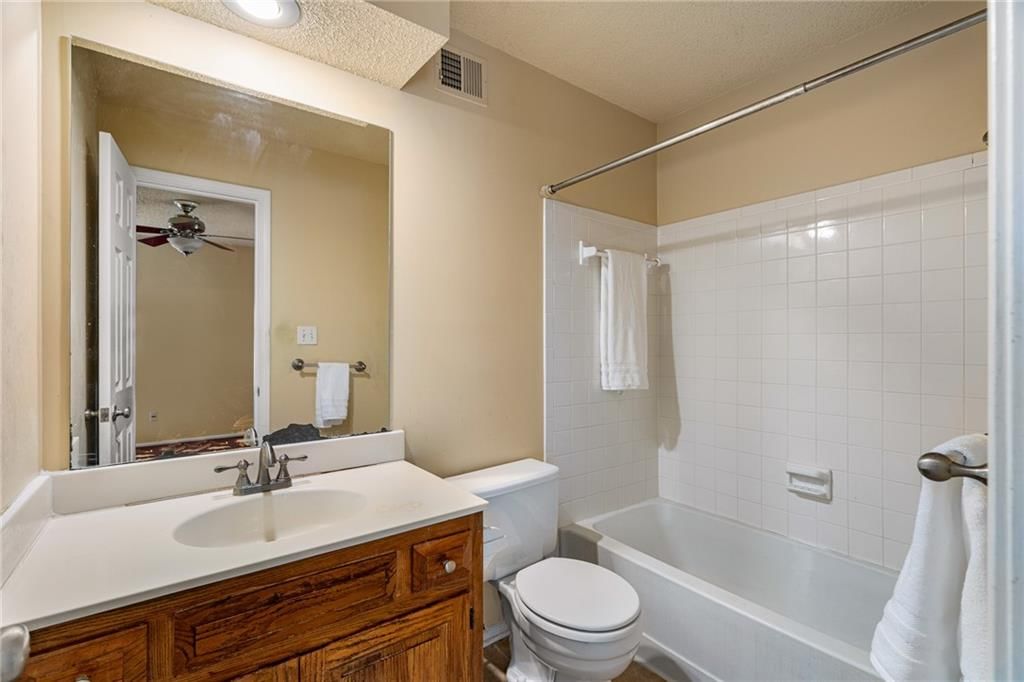 5109 W 62nd Street — photo 28