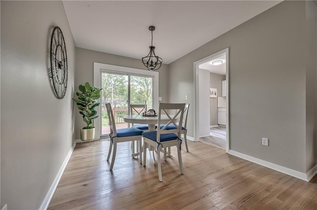 9724 W 91st Street — photo 16