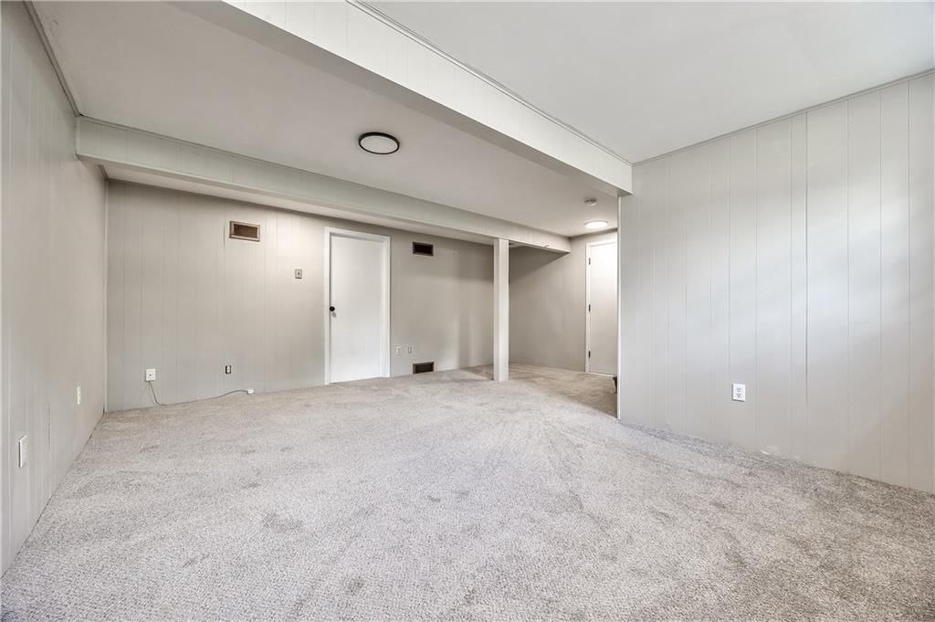 9724 W 91st Street — photo 26