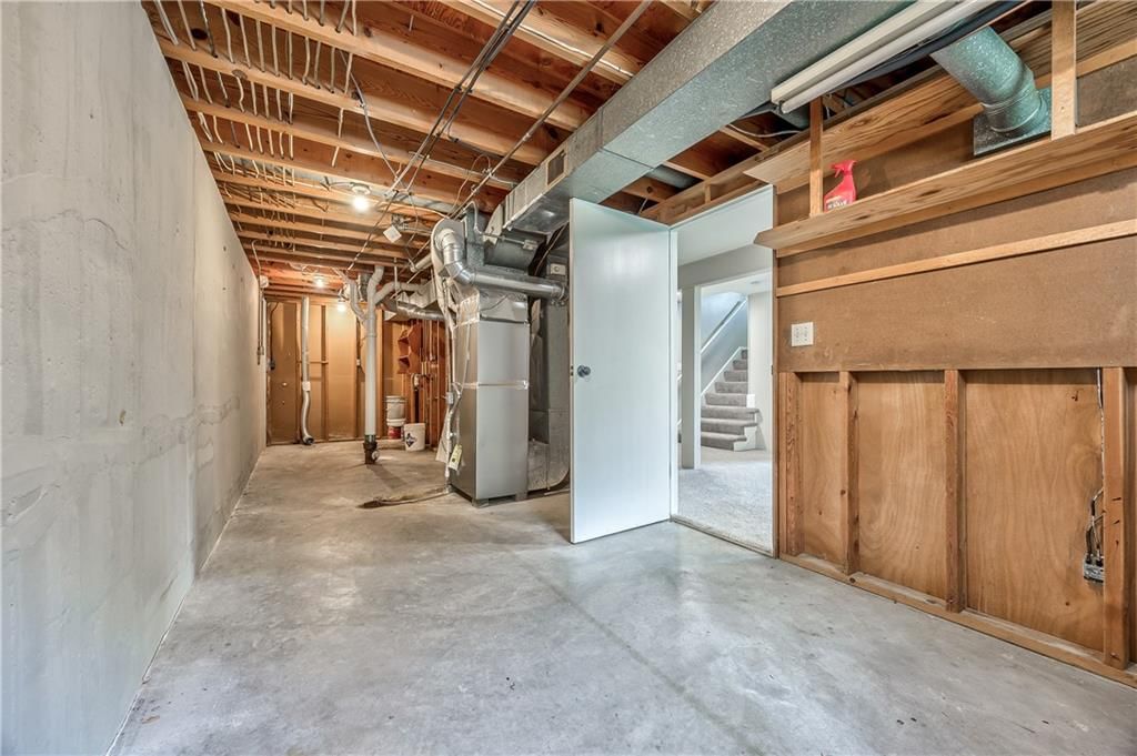 9724 W 91st Street — photo 27