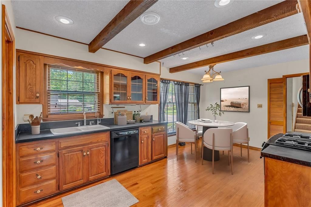 3500 SW Oak Parkway — photo 26
