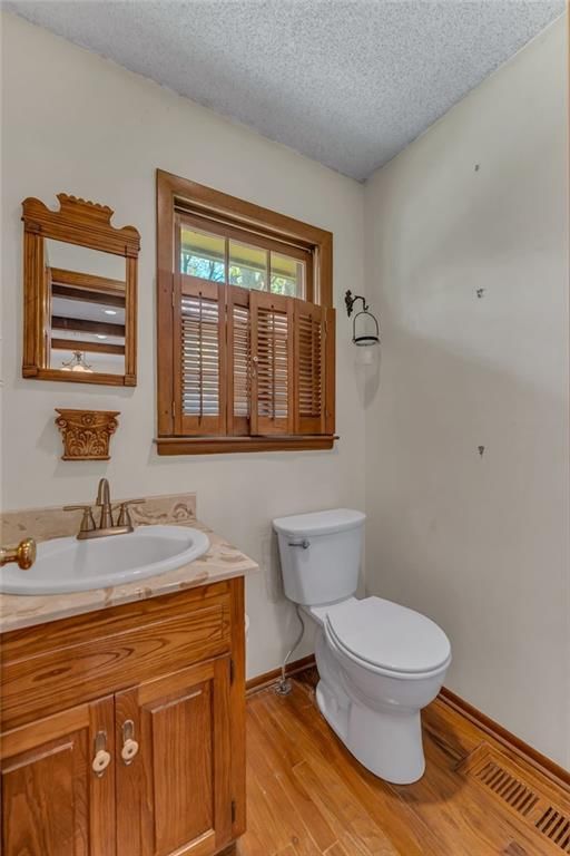 3500 SW Oak Parkway — photo 27
