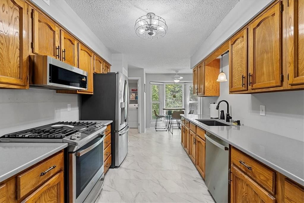 8158 Monrovia Street — photo 16