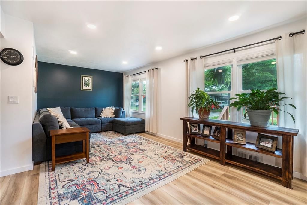 308 Highland Street — photo 8