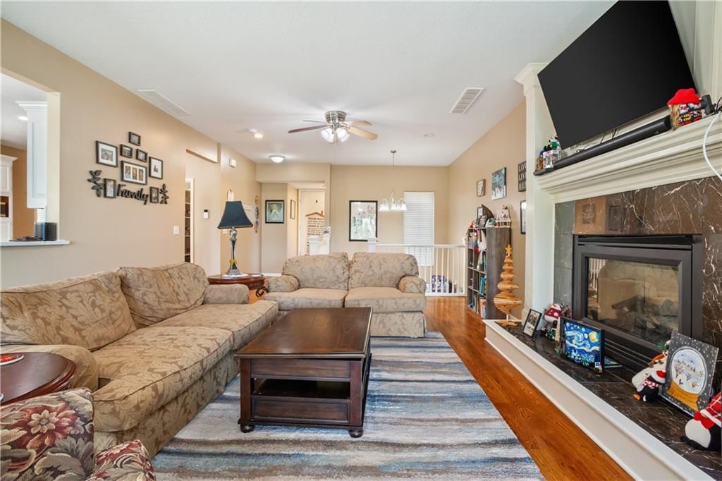 14 Emerald Shore Drive — photo 13