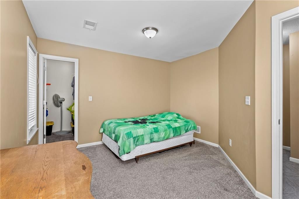14 Emerald Shore Drive — photo 27