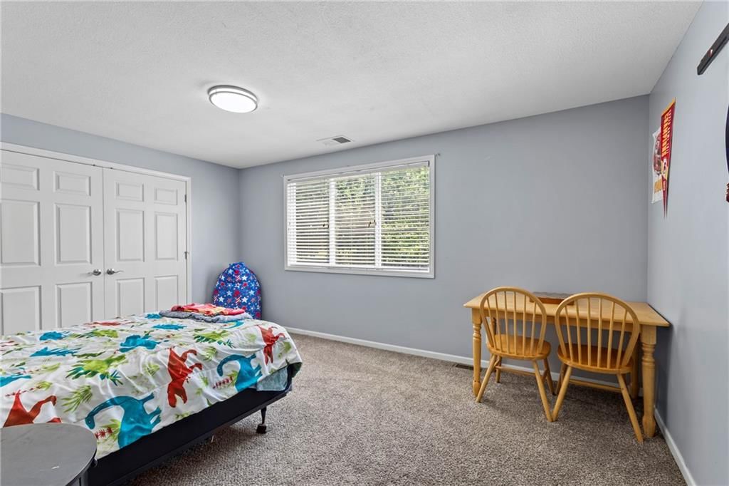 14 Emerald Shore Drive — photo 28
